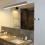 康纳德酒店 3*